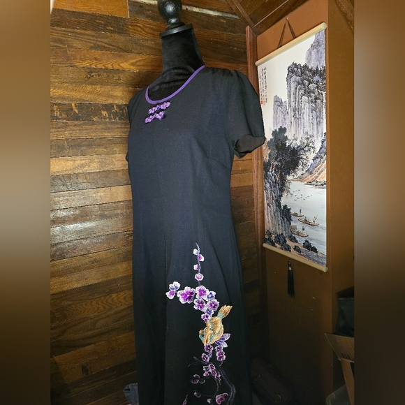 NWT Up XL Black Dress w/Purple Trim Collar & Embroidered Branch & Purple Flowers - Picture 1 of 5